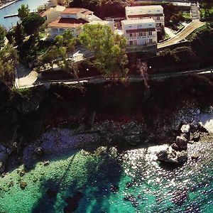 Kassiopi Bay